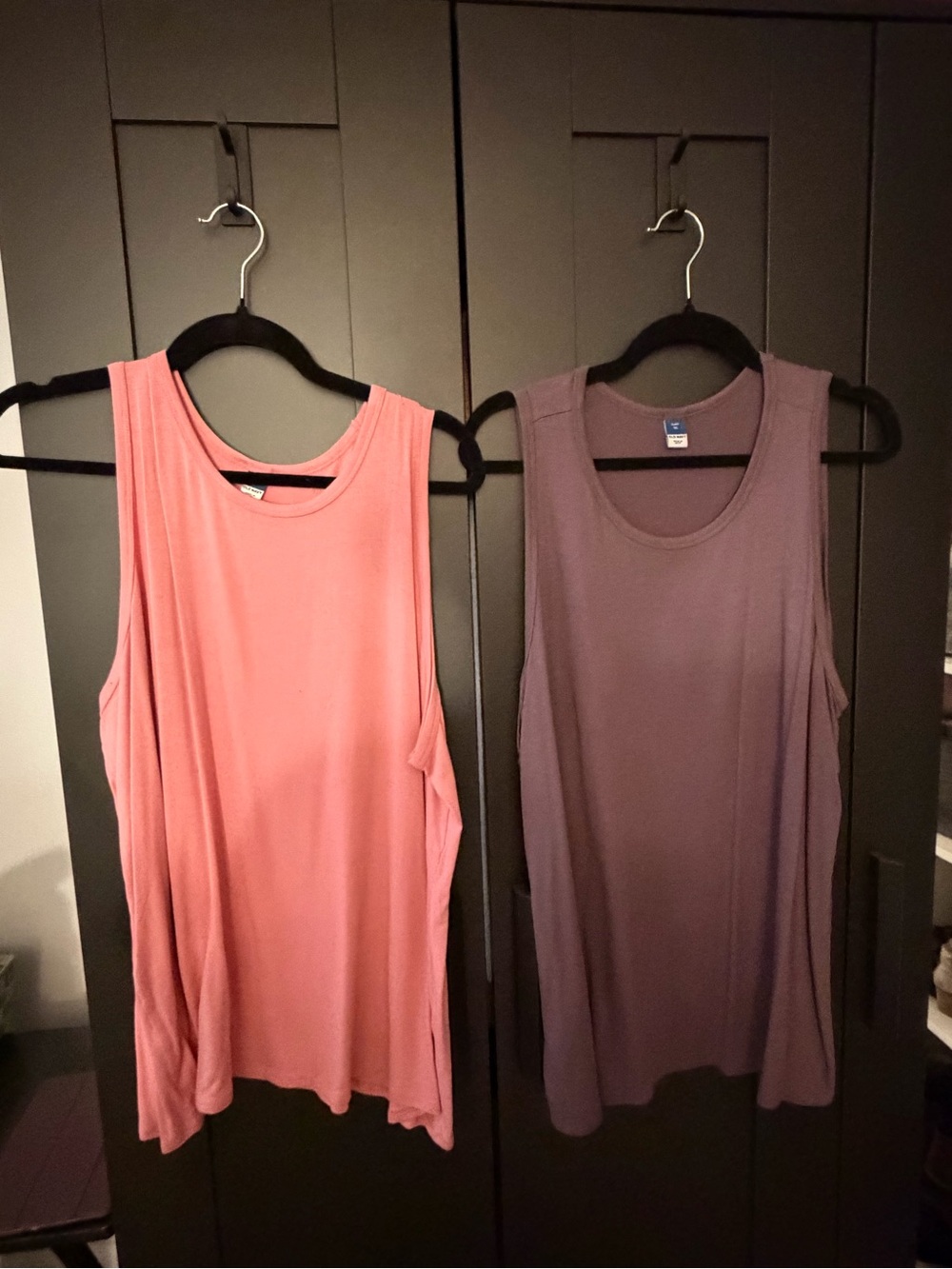 BUNDLE - 7 OLD NAVY LUXE Sleeveless Tank Top - Assorted Colors (all XL) - Picture 2 of 5